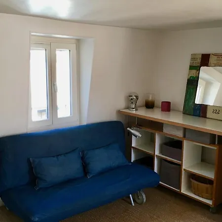 Beautiful Studio Next To Notre Dame Cathedral Apartamento París